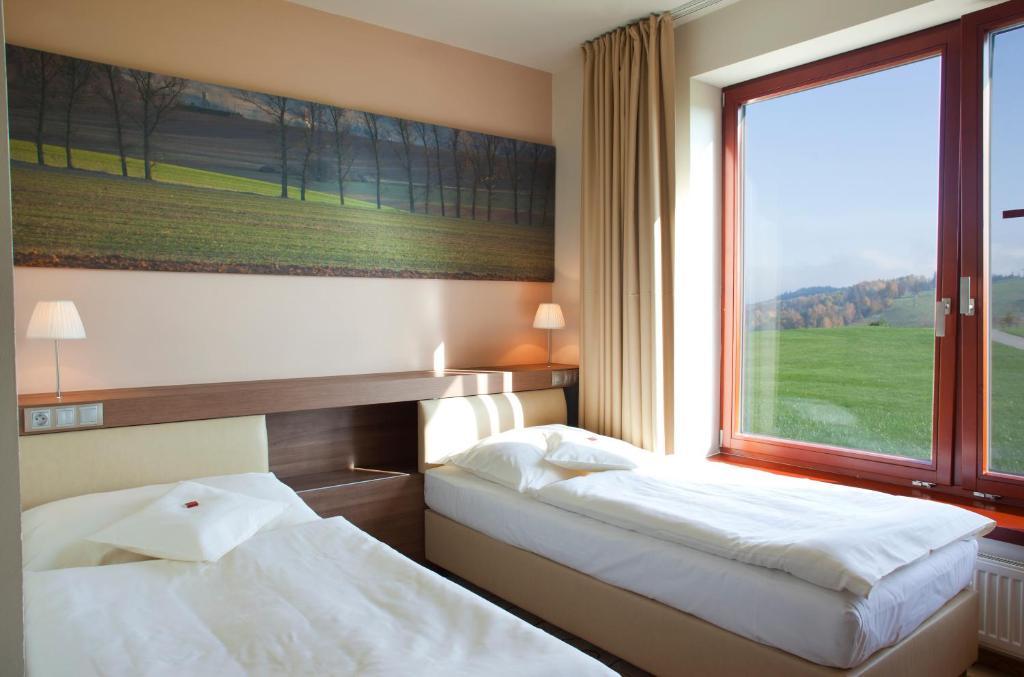 Grund Resort Golf And Ski Mladé Buky Cameră foto